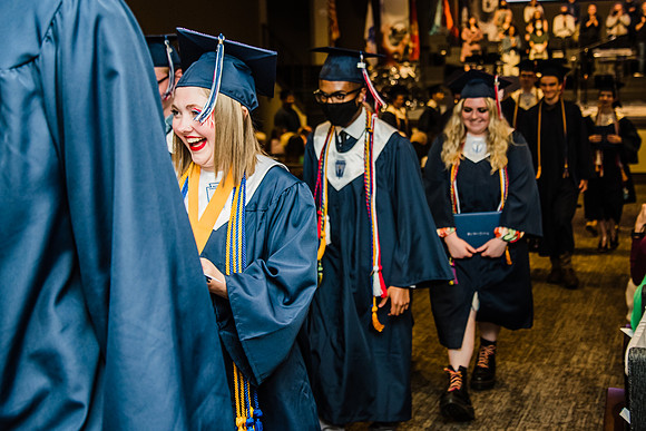 Graduation-247
