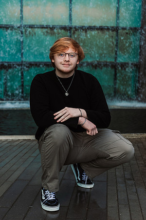 Senior-17